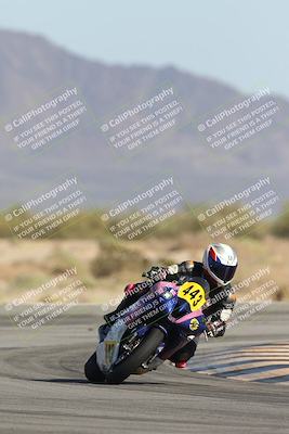 media/Oct-04-2025-CVMA (Sat) [[408bcdd6e4]]/Race 13-Amateur Supersport Open/